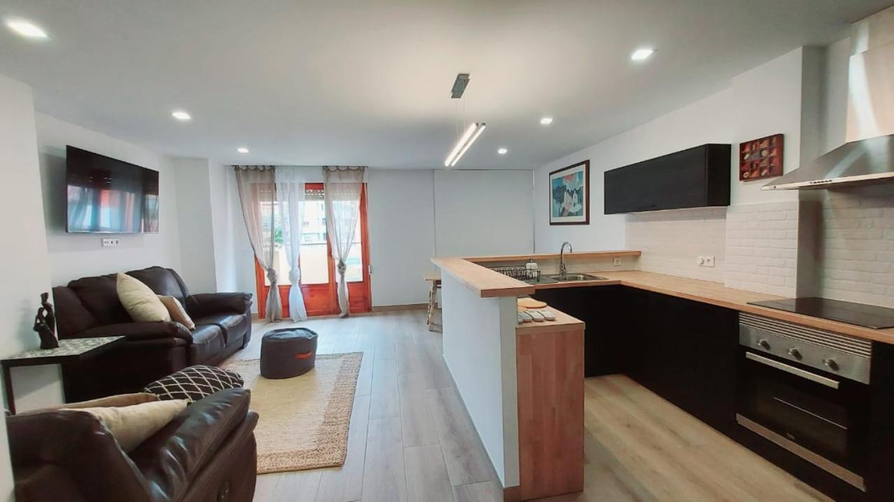Sunny Duplex In Front Of Campello Beach エル・カンページョ エクステリア 写真