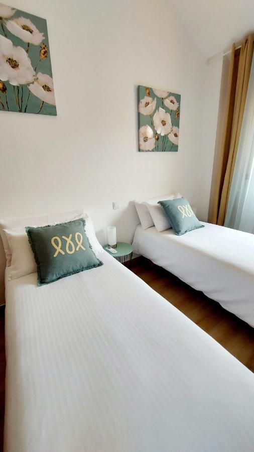 Sunny Duplex In Front Of Campello Beach エル・カンページョ エクステリア 写真